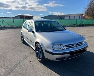 VW Volkswagen Golf 2.0 4motion Basis Basis Gebrauchtwagen