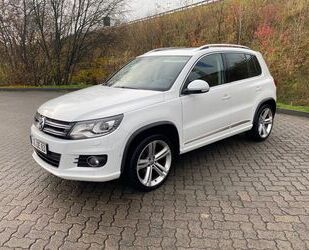 VW Volkswagen Tiguan R-Line viele Extras Gebrauchtwagen