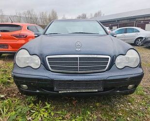 Mercedes-Benz Mercedes-Benz C 180 CLASSIC. Automatik Gebrauchtwagen