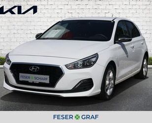 Hyundai Hyundai i30 MPI 1.4 Select Klima Tempomat Gebrauchtwagen