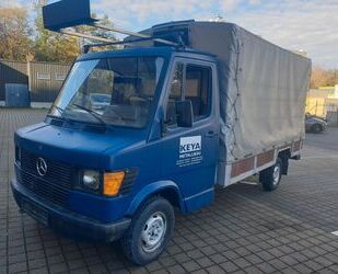 Mercedes-Benz Mercedes-Benz 208D Gebrauchtwagen