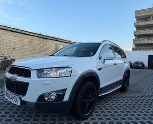 Chevrolet Chevrolet Captiva 2.2 D LTZ 4WD *7 Sitzer*Leder*Au Gebrauchtwagen