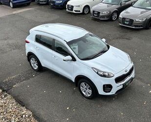 Kia Kia Sportage 1.6 GDI NAVI AHK KAMERA CarPlay 4xSH Gebrauchtwagen