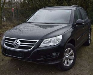 VW Volkswagen Tiguan Track /1HAND/ALLRAD/SCHECKHEFT/S Gebrauchtwagen