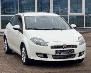 Fiat Fiat Bravo 1.4 16V MyLife Klima Navi Tüv/Au 11.202 Gebrauchtwagen