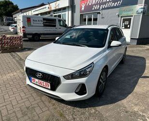 Hyundai Hyundai i30 cw Trend Navi Kamera Gebrauchtwagen