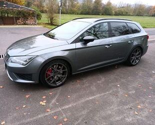 Seat Seat Leon ST CUPRA 280 DSG ACC Pano Black-Line Spu Gebrauchtwagen