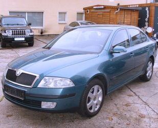 Skoda Skoda Octavia 2.0 FSI Elegance 1. Hand Gebrauchtwagen