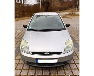 Ford Ford Fiesta inkl. Soundystem & 800 Watt Subwoofer Gebrauchtwagen