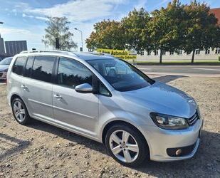 VW Volkswagen Touran Comfortline Panoramad. 2.deut.H. Gebrauchtwagen