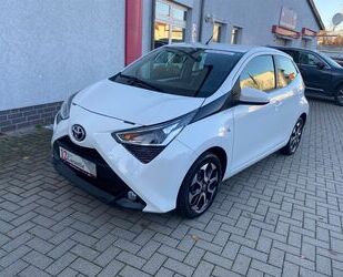 Toyota Toyota Aygo AYGO x-play Team D,Klima,Kamera,Sitzhe Gebrauchtwagen