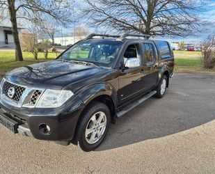 Nissan Nissan Navara Pickup Double Cab LE V6 4x4 Gebrauchtwagen