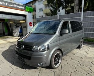 VW Volkswagen T5 Caravelle 2.0 TDI NAVI-KAMERA-SH-AHK Gebrauchtwagen