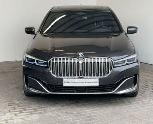 BMW BMW 750iA xDrive Lim. Navi.Laser.HuD.ACC.360°.AHK. Gebrauchtwagen