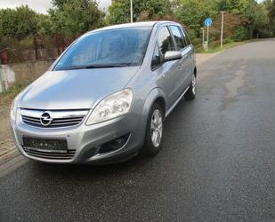 Opel Opel Zafira B Edition/S-Heft/8f-Bereift/PDC/1.Hand Gebrauchtwagen