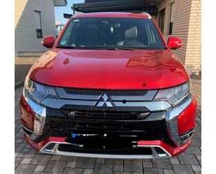 Mitsubishi Mitsubishi Plug-in Hybrid Outlander 2.4, AHK, Gara Gebrauchtwagen