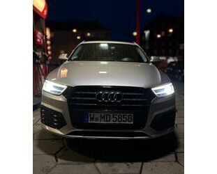 Audi Audi Q3 2.0 TFSI 132kW quattro S tronic design des Gebrauchtwagen