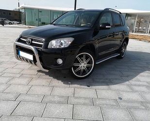 Toyota Toyota RAV4 Sol+/RFK/Navi/BT/Keyl. Go/SHZ/eGSHD/4x Gebrauchtwagen