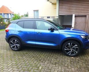 Volvo Volvo XC40 D4 AWD R Design Geartronic R Design Gebrauchtwagen