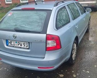 Skoda Skoda Octavia 1.6 Ambiente Combi Ambiente Gebrauchtwagen