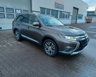 Mitsubishi Mitsubishi Outlander Edition+ 4WD Gebrauchtwagen