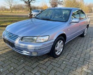 Toyota Toyota Camry 2.2 Automatik *97000km* Gebrauchtwagen