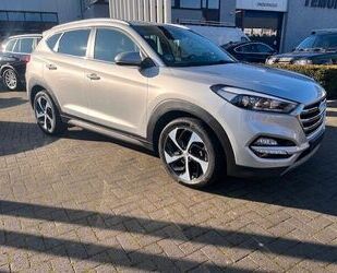 Hyundai Hyundai Tucson blue Style 2WD/Navi/Kamera Gebrauchtwagen