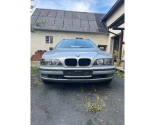 BMW BMW 523i A Touring - Gebrauchtwagen