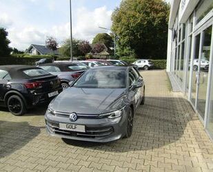 VW Volkswagen Golf Style 1.5 TSI DSG 50 JAHRE AHK NAV Gebrauchtwagen