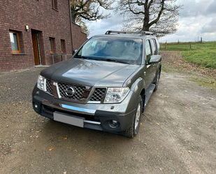 Nissan Nissan Pathfinder 4.0 V6 Premium org. 99.000 km Gebrauchtwagen