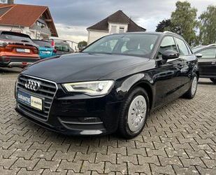 Audi Audi A3 1.4 TFSI Sportback attraction Navi+Xenon Gebrauchtwagen