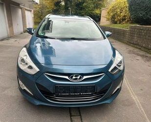 Hyundai Hyundai i40 cw 1.7 CRDi Style 100kW Automatik Gebrauchtwagen