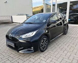 Toyota Toyota Yaris Hybrid Design Klimaaut Kamera appleca Gebrauchtwagen