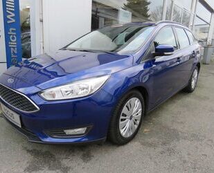 Ford Ford Focus 1.5 TDCi Turnier Business Navi Allwette Gebrauchtwagen