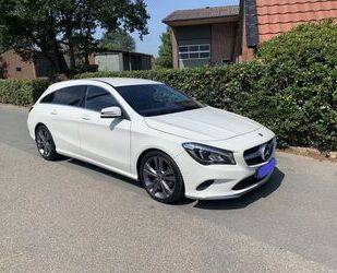 Mercedes-Benz Mercedes-Benz CLA 200 Shooting Brake TÜV und Servi Gebrauchtwagen