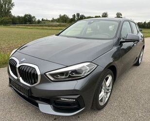 BMW BMW 118d Lim. SportLine Aut./Navi/Pano/Sportsitz/A Gebrauchtwagen