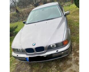 BMW BMW 520i A - Gebrauchtwagen