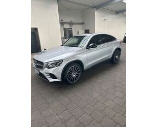 Mercedes-Benz Mercedes-Benz GLC 250 4 Matic AMG 8 fach bereift B Gebrauchtwagen