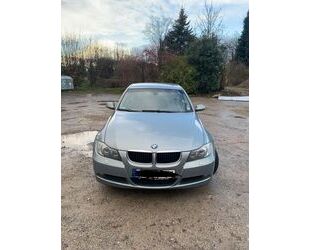 BMW BMW 318i - Gebrauchtwagen