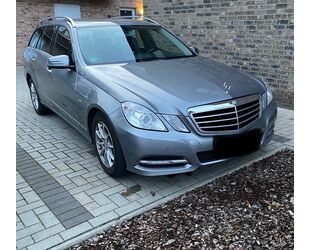 Mercedes-Benz Mercedes-Benz E 220 CDI T BlueEFFICIENCY AVANTGARD Gebrauchtwagen