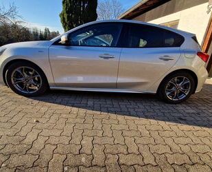 Ford Ford Focus 1,5 EcoBlue AHK ST-Line ST-Line Gebrauchtwagen