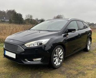 Ford Ford Focus Turnier mit AHK Gebrauchtwagen