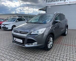 Ford Ford Kuga Titanium 4x4 mit Ahk. Gebrauchtwagen