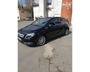 Mercedes-Benz Mercedes-Benz Mercedes Benz B 220 CDI DCT - Sport Gebrauchtwagen