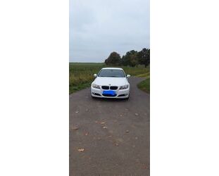 BMW BMW 320d Touring Gebrauchtwagen