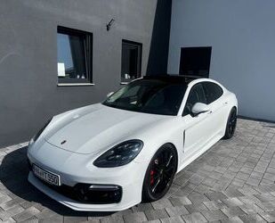 Porsche Porsche Panamera Turbo V8 mit Approved Garantie Gebrauchtwagen