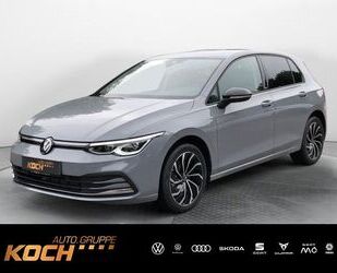 VW Volkswagen Golf VIII 1.5TSI Move Navi LED ACC Gebrauchtwagen