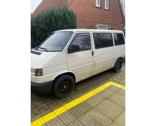 VW Volkswagen T4 Caravelle 2,5-l-Diesel TDI 75kW Stan Gebrauchtwagen