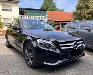 Mercedes-Benz Mercedes-Benz C 220 d T 9-G LED AHK Gebrauchtwagen