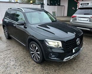 Mercedes-Benz Mercedes-Benz GLB 250 4MATIC DCT Panorama 7-Sitzer Gebrauchtwagen